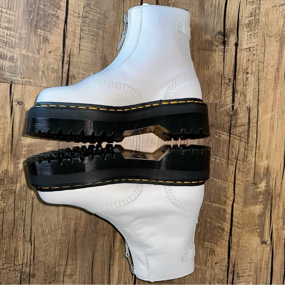 DR MARTENS Leather Jetta Booties